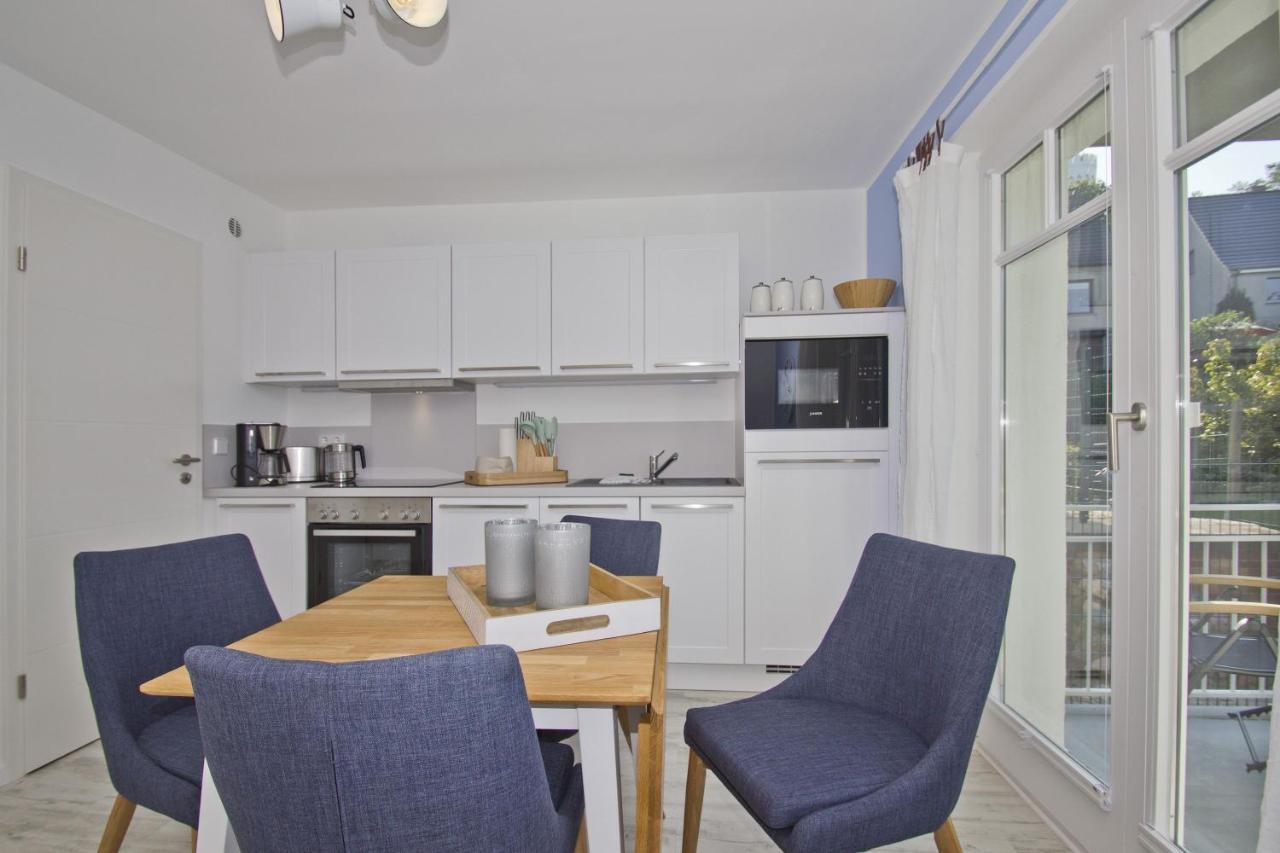 Moderne Ferienwohnung Mit Balkon, Meerblick - Ferienresidenz Zwei Boddenfewo 1-2 Lietzow Ngoại thất bức ảnh
