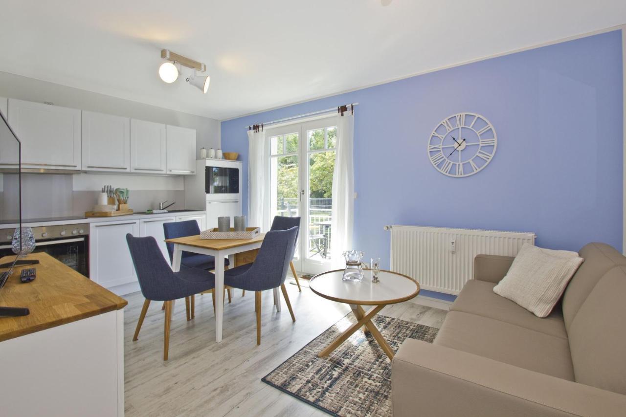 Moderne Ferienwohnung Mit Balkon, Meerblick - Ferienresidenz Zwei Boddenfewo 1-2 Lietzow Ngoại thất bức ảnh